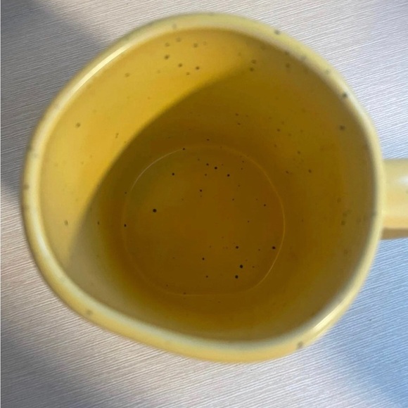 Rae Dunn “Chicks Dig Me” Easter Coffee Mug NEW - Picture 2 of 3